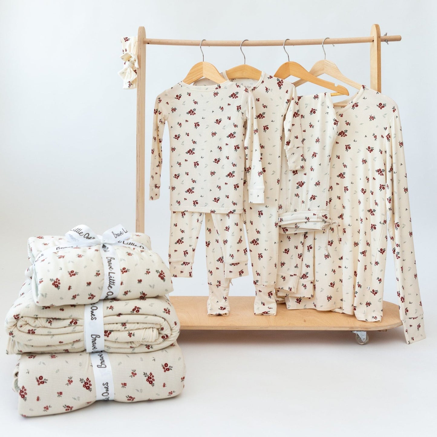 Scattered Floral Small Ribbed Zip Romper