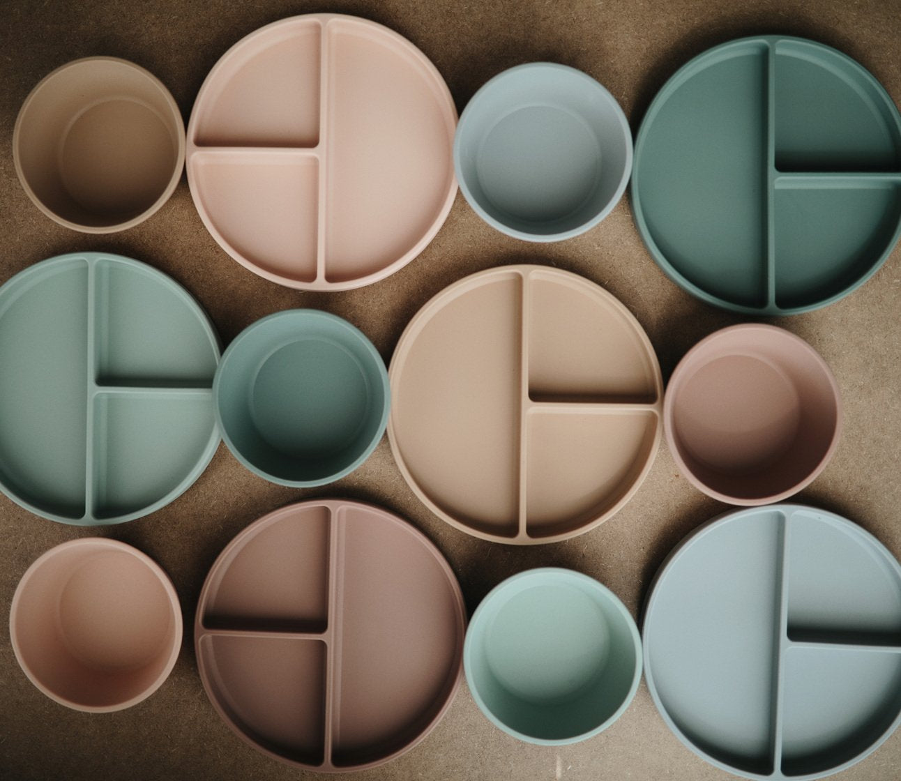 Silicone Suction Plate (Cambridge Blue)