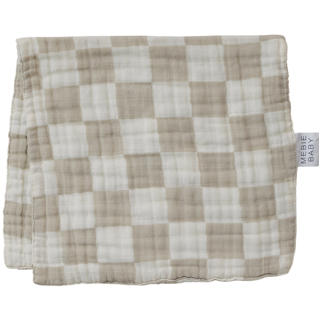 Taupe checkered 2025