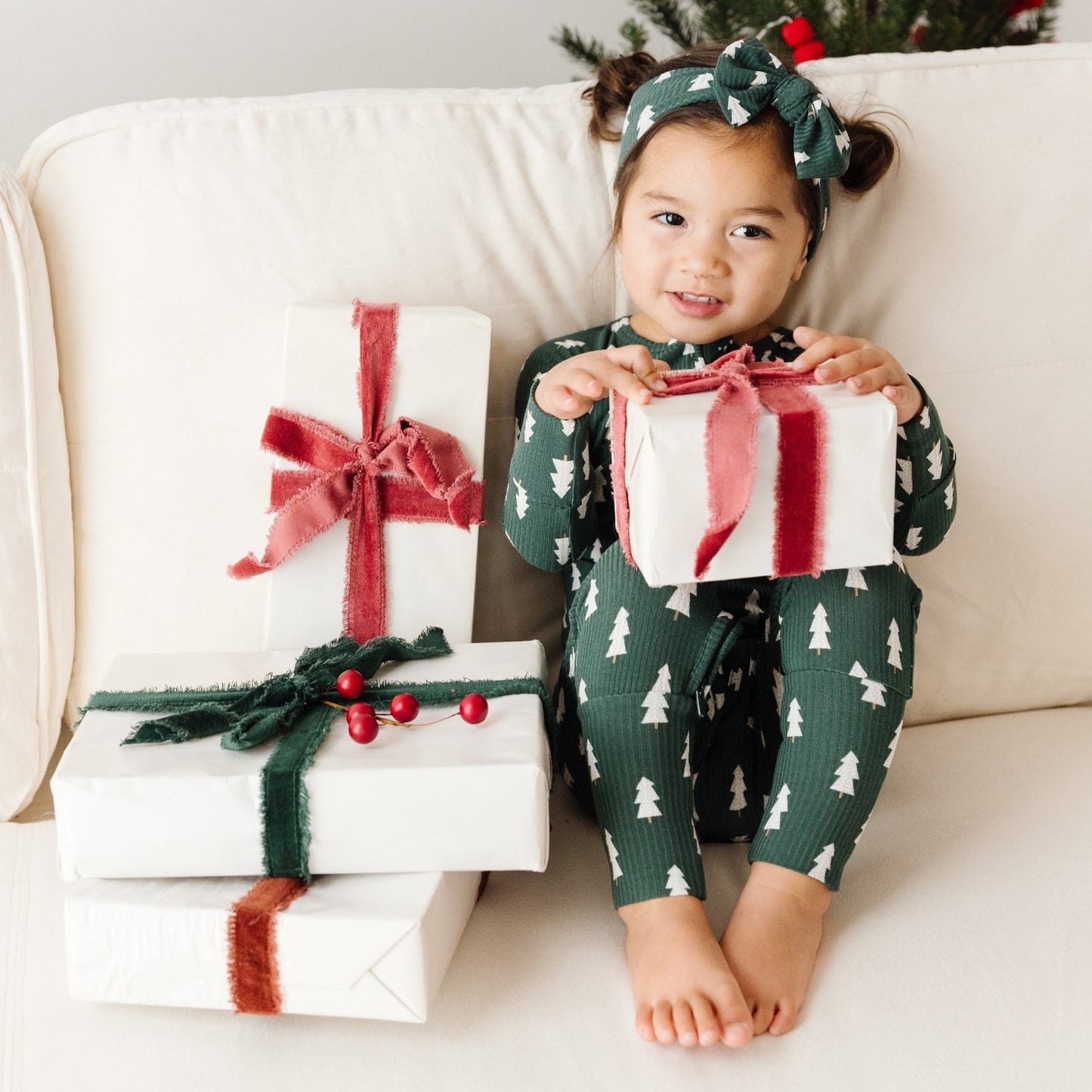 
                  
                    Christmas Trees Small Ribbed Zip Romper
                  
                