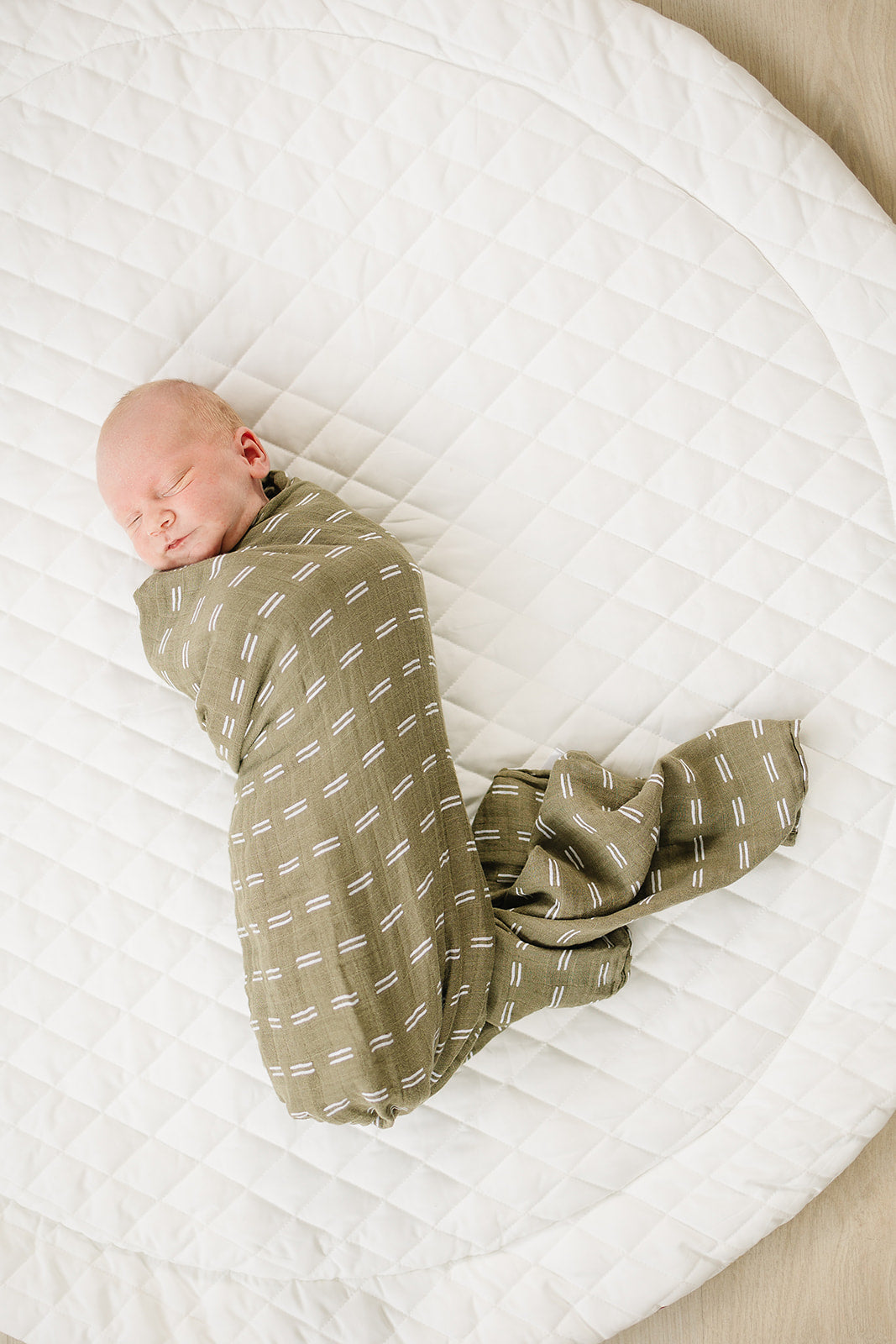 Olive Strokes Muslin Swaddle Blanket by Mebie Baby Avery and Everett