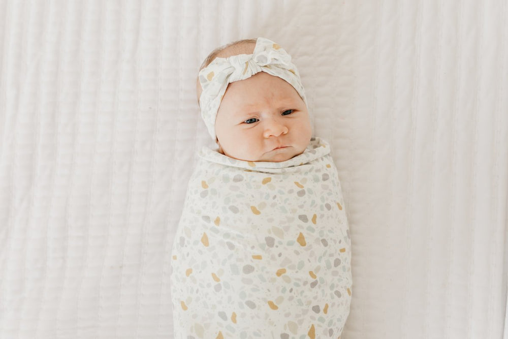 
                  
                    Arlo Knit Swaddle
                  
                