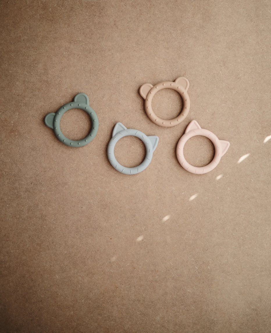 
                  
                    Bear Teether (Dried Thyme)
                  
                