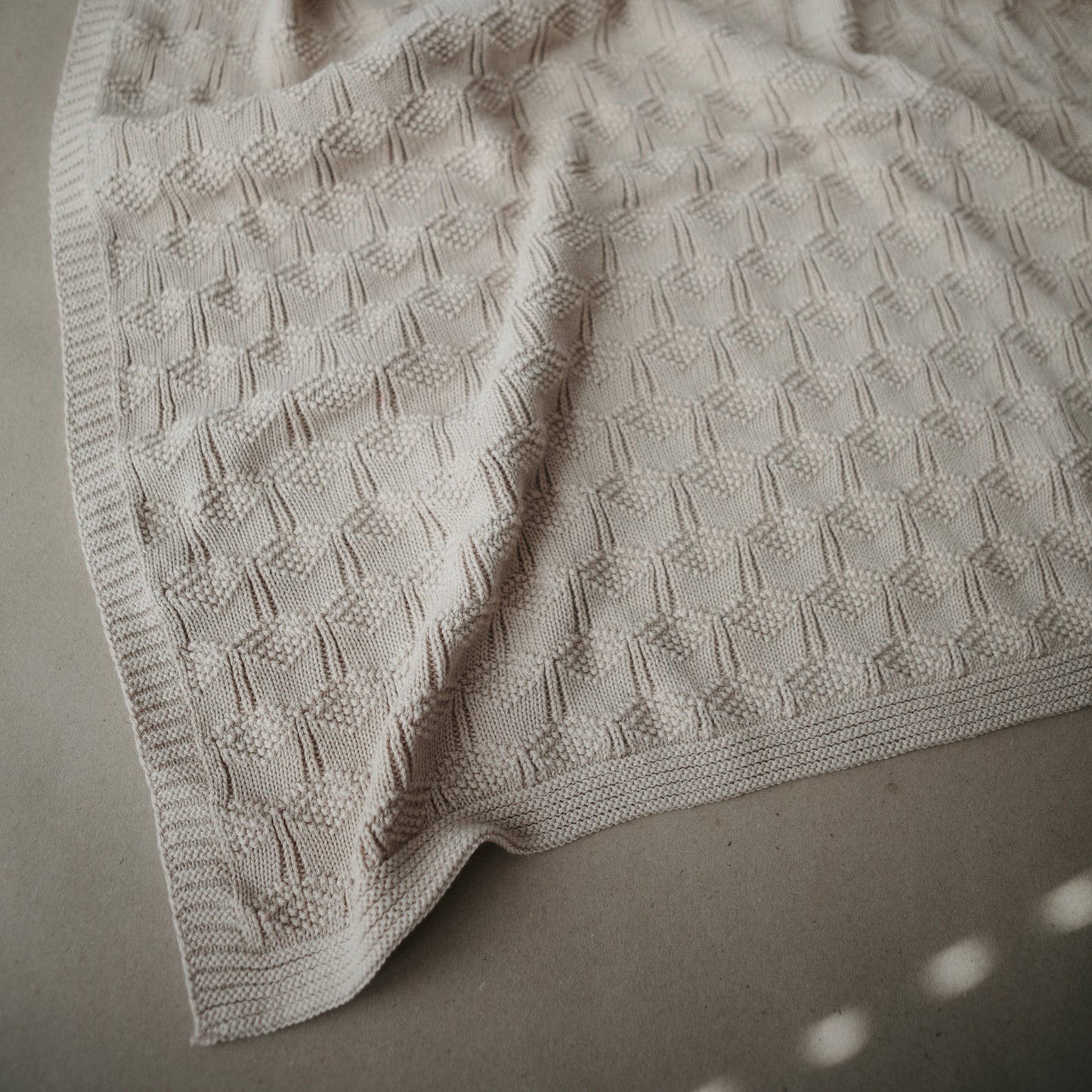 Honeycomb baby best sale blanket knitting pattern