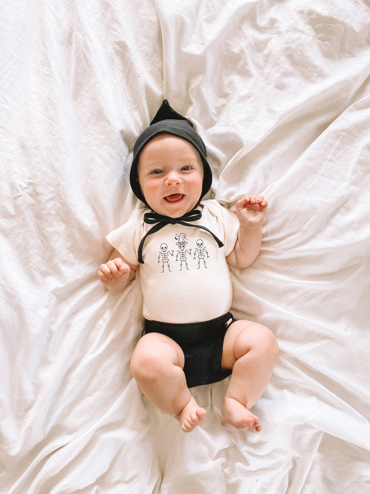 
                  
                    Cute Skeletons Organic Cotton Baby Bodysuit | Short Sleeve |
                  
                