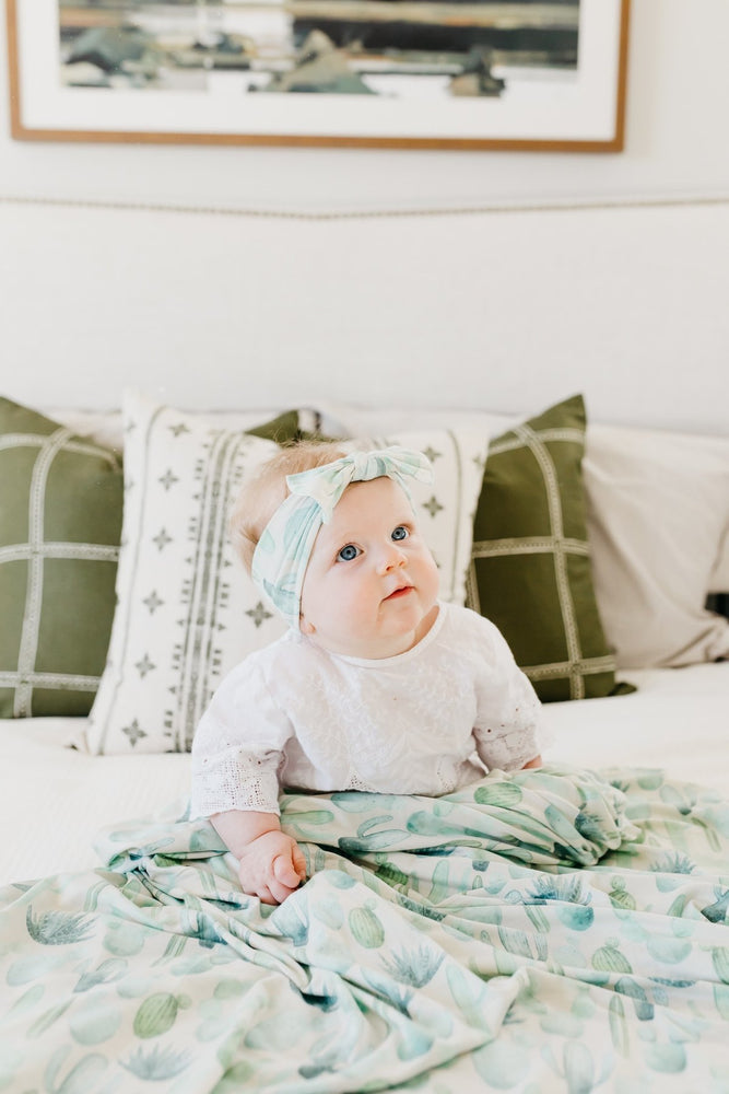 
                  
                    Desert Knit Headband Bow
                  
                
