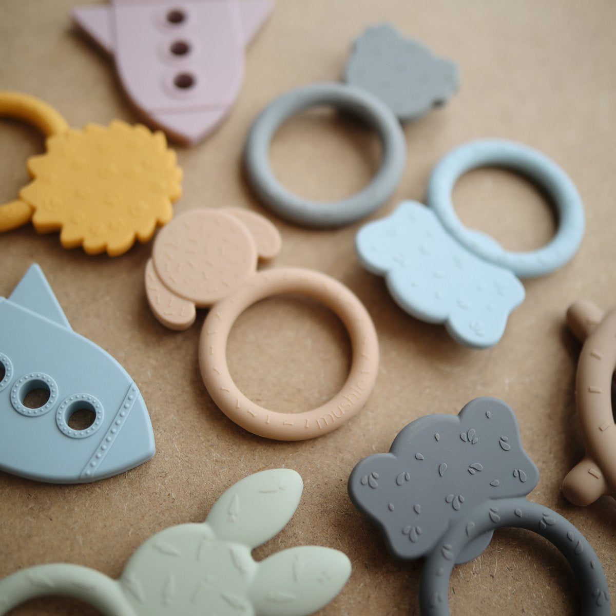 
                  
                    Baby Silicone Dog Teether
                  
                