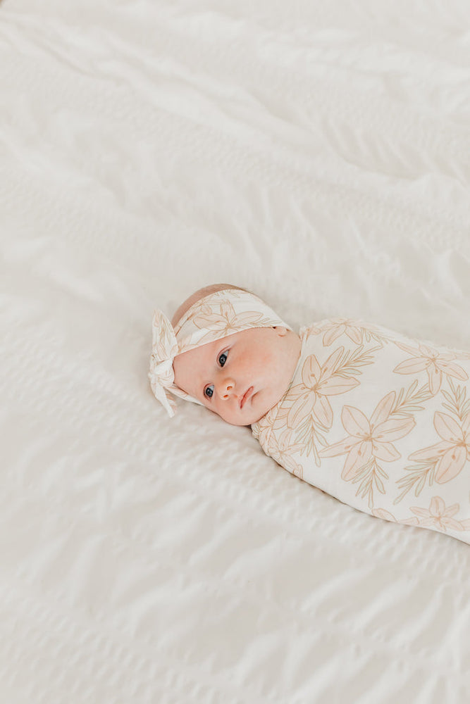 
                  
                    Kiana Knit Headband Bow
                  
                